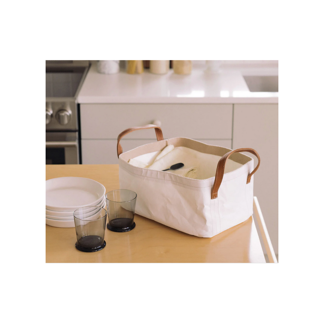 Vassoio Leather Handle Basket